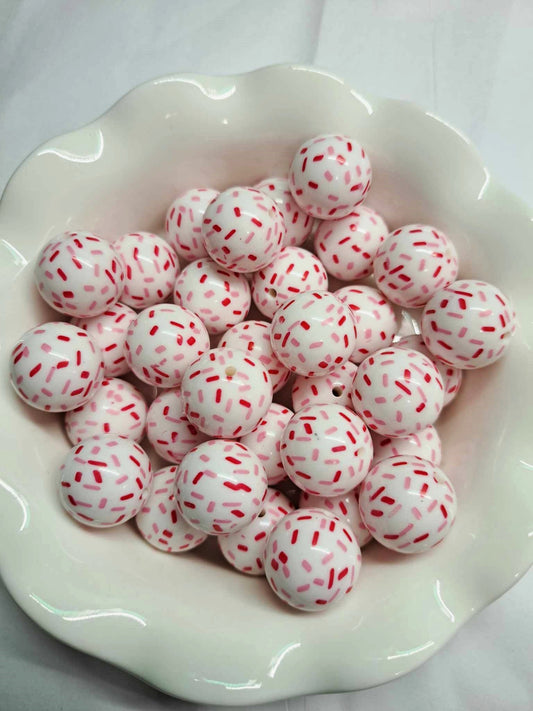 White with Red and Pink Sprinkles: Valentines - 20mm Acrylic Bubblegum Bead - 1114