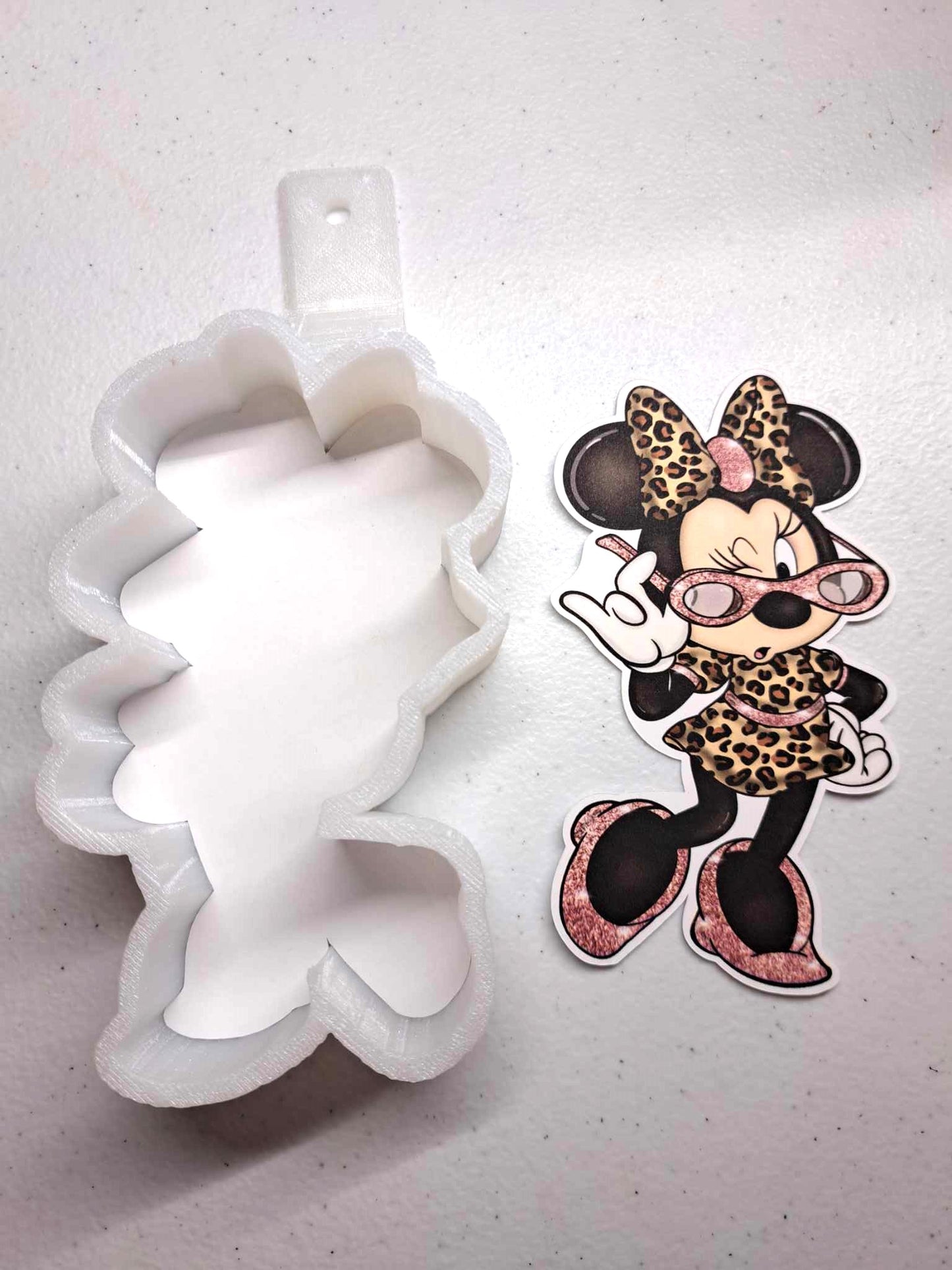 Minnie Leopard Pink Glitter Silicone Mold, Aroma Bead Molds, Car Air Freshener Mold, Premium Cardstock Images