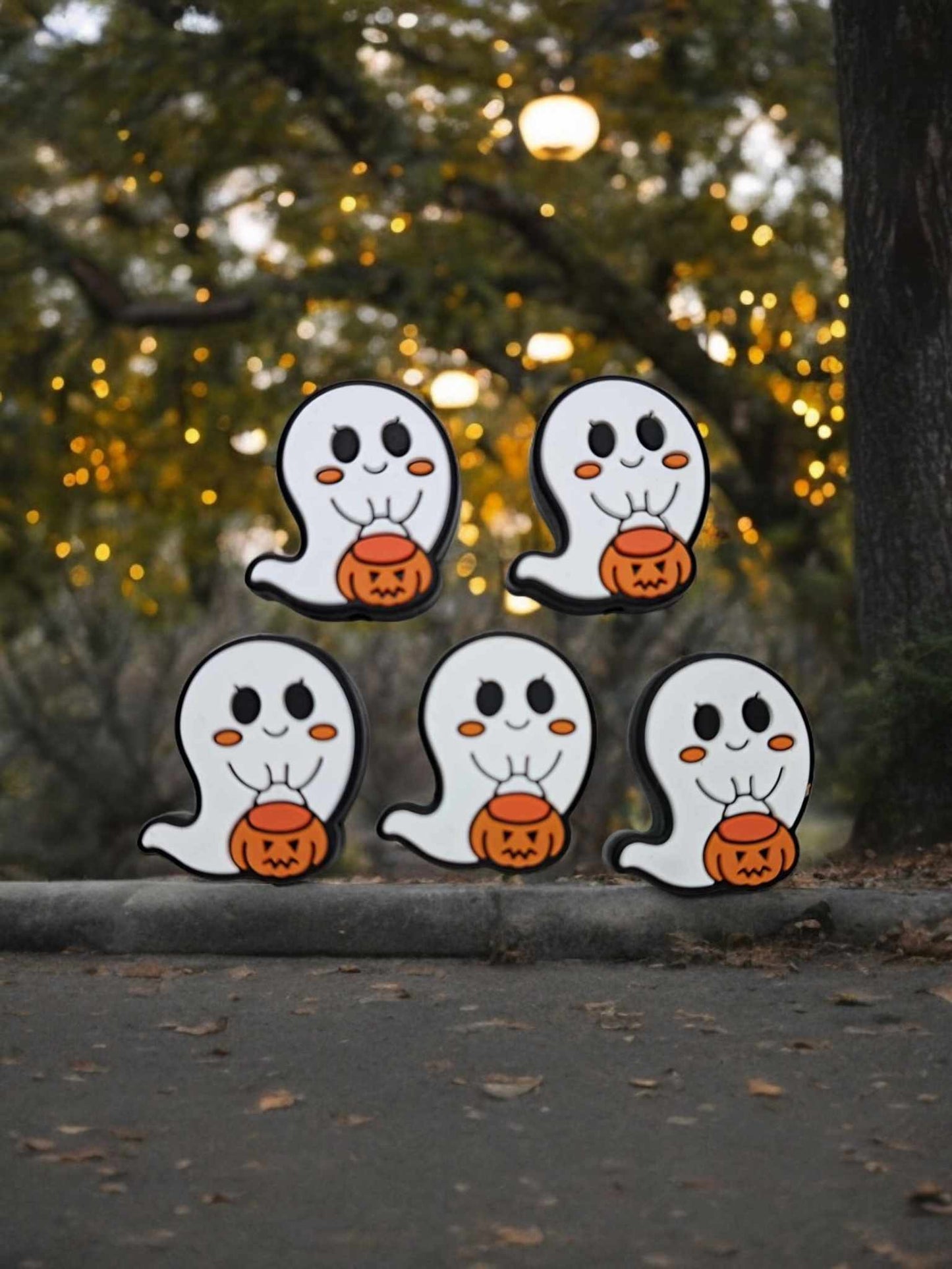 White Ghost holding Orange Pumpkin Bucket Silicone Focal Bead - 1244